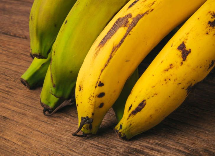 speed-ripen-your-bananas-in-the-oven-forkly