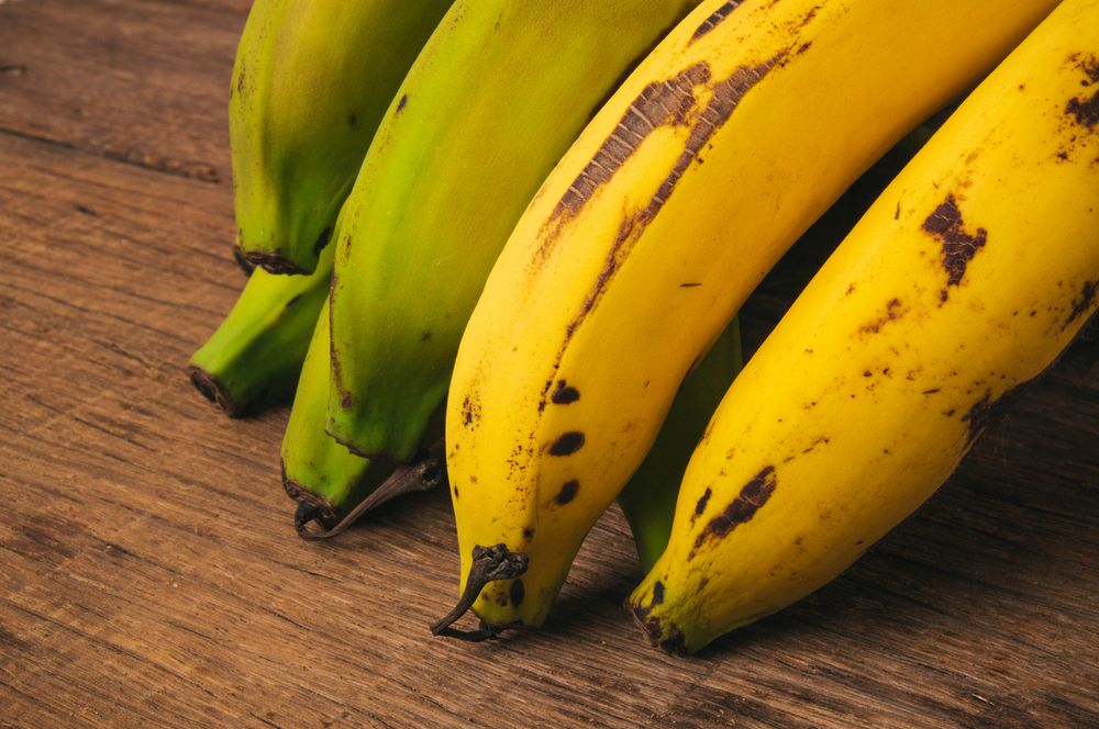 speed-ripen-your-bananas-in-the-oven-forkly