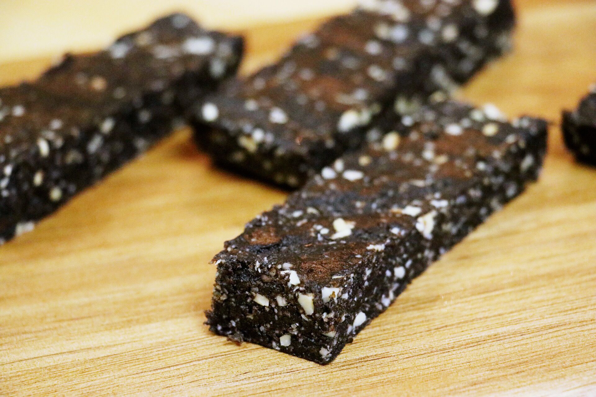 Chewy Healthy Snack Bars Forkly