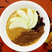 Fall Pumpkin Smoothie Bowl (With Benefits)