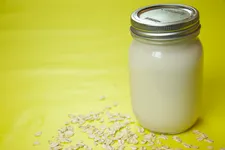 Easy DIY Oat Milk