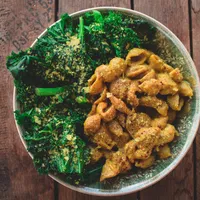 Reasons Why You Should Be Eating Nutritional Yeast