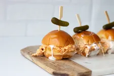 Instant Pot Buffalo Chicken Sliders