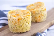 One-Minute Keto Cheesy Garlic Mug Bread