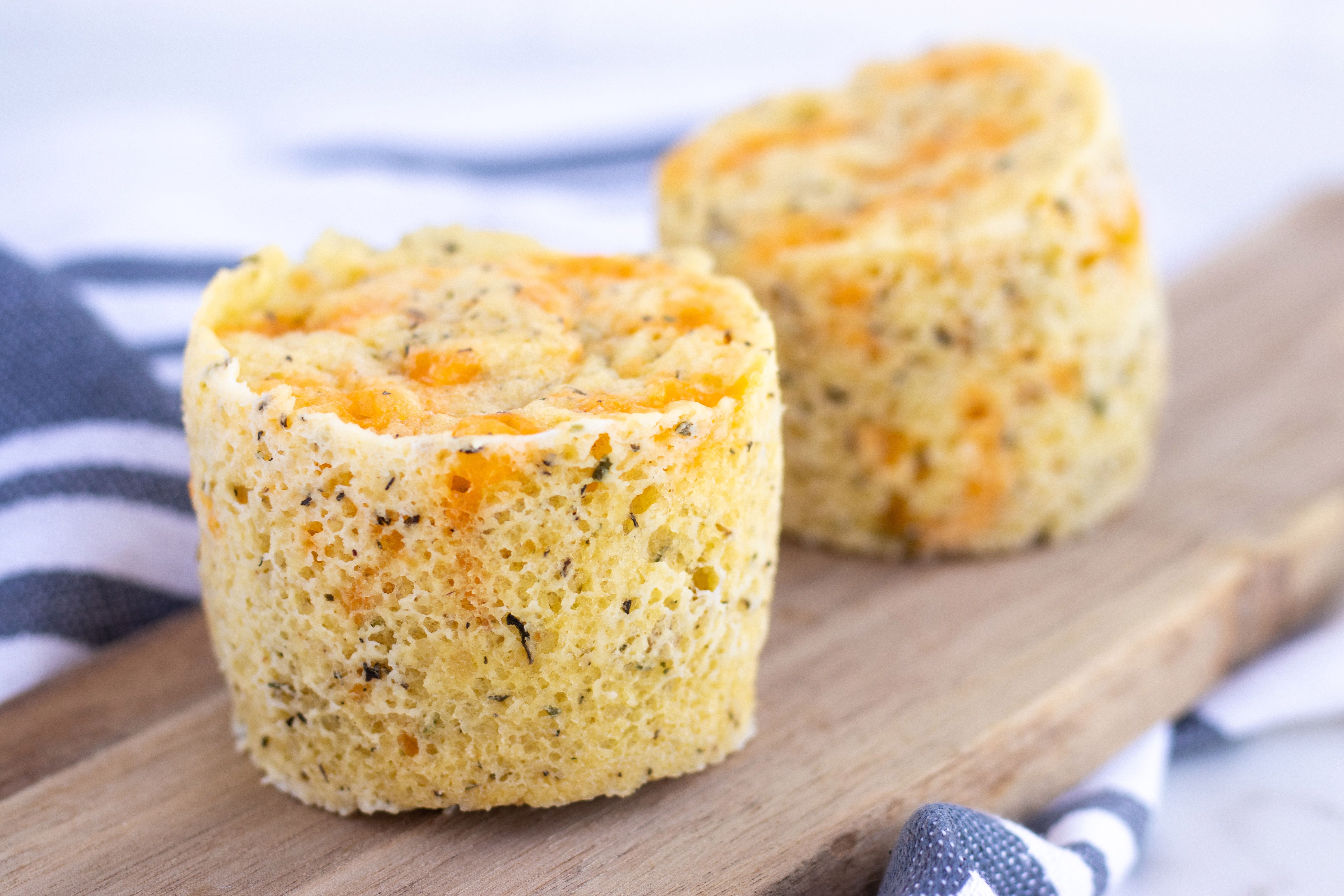 One-Minute Keto Cheesy Garlic Mug Bread - Forkly