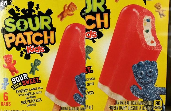 Sour Patch Kids Ice Pops Are Stuffed With Ice Cream And Candy Bits - Forkly