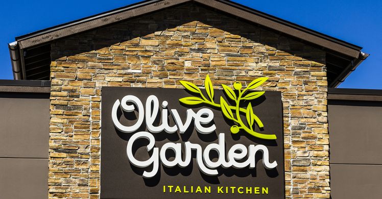 Olive Garden Offers Family Bundles That Are Perfect For Easter